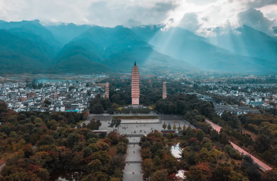 灯具图片和价格（你可以上其他任意平台比价）