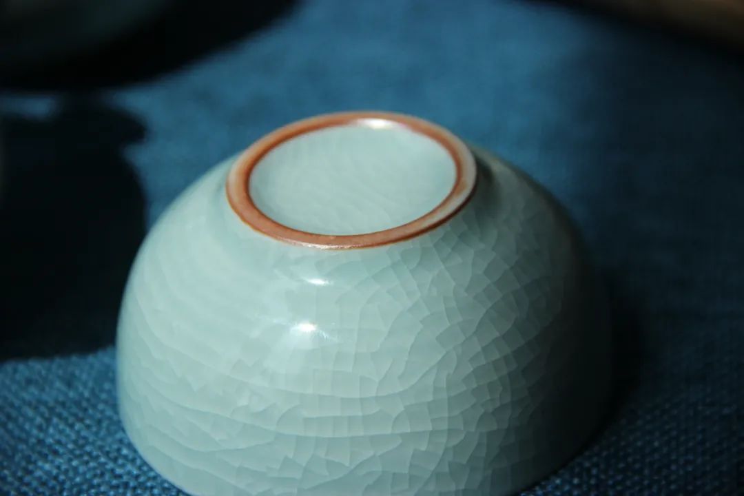 哥窑瓷器的市场价格（惊艳）