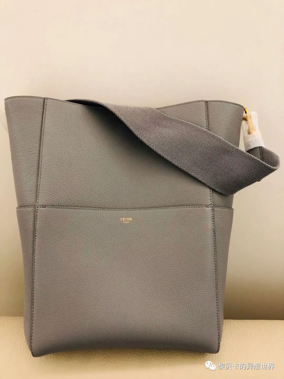 gucci酒神包迷你价格（她们说这个单品用十年还会心动）