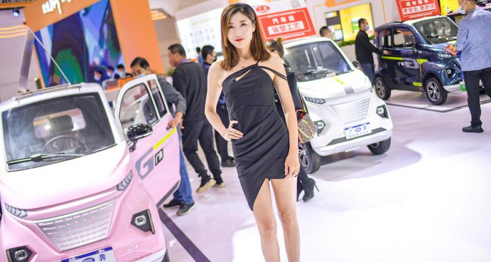 海全电动汽车价格（2款符合国标的老年代步车）