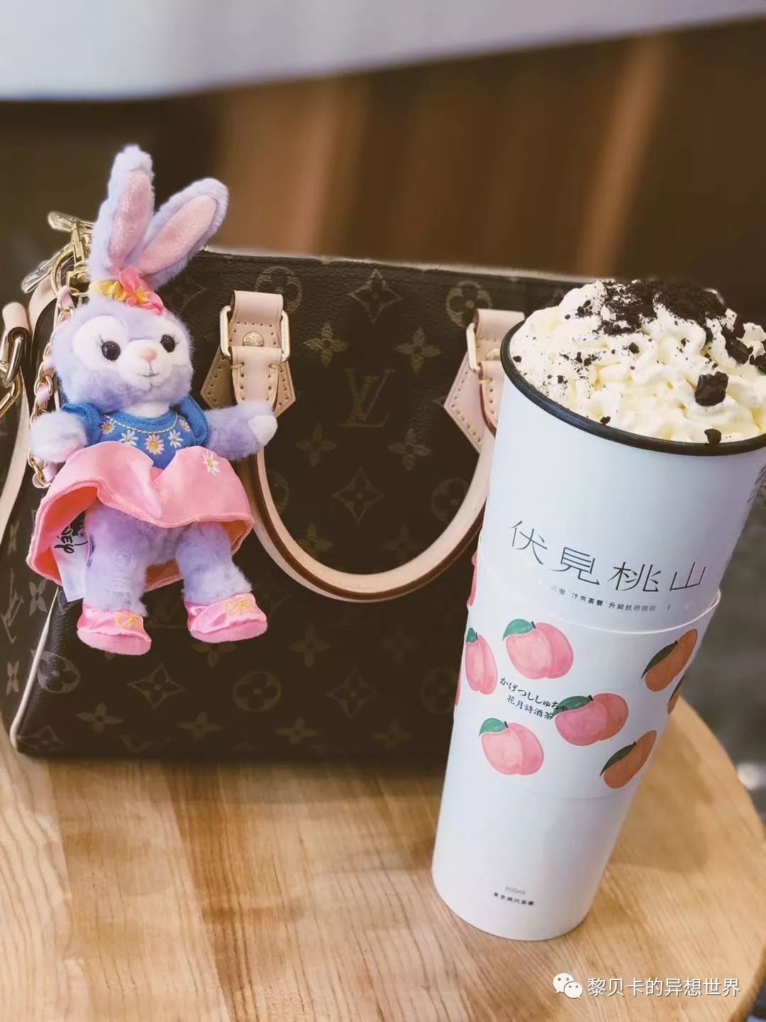 gucci酒神包迷你价格（她们说这个单品用十年还会心动）