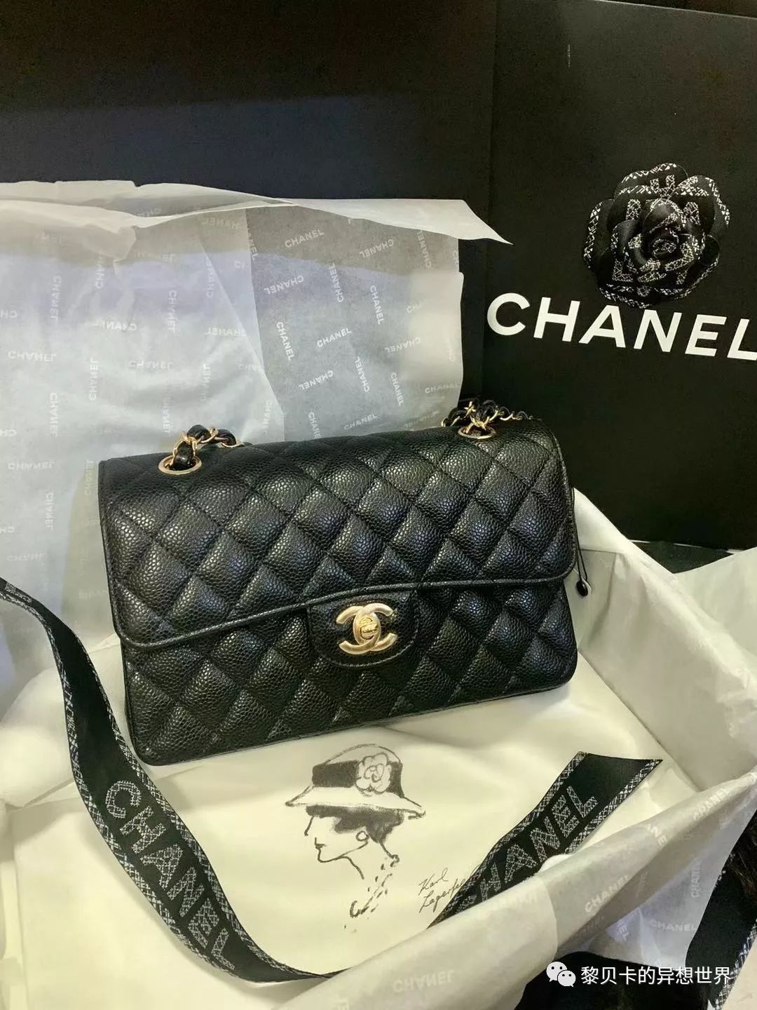 gucci酒神包迷你价格（她们说这个单品用十年还会心动）