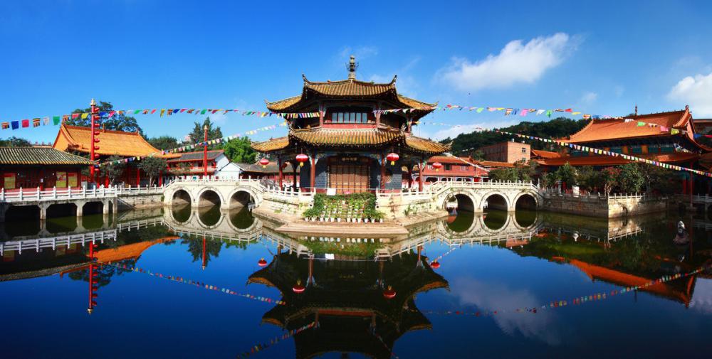 大重九99香烟价格（今天我们到四季如春的昆明去游一游吧）