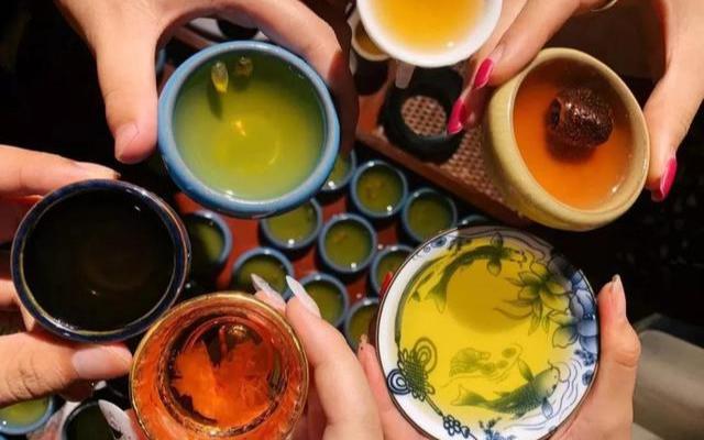 长春蝶恋花站炮价格（美酒佳肴醉良宵）
