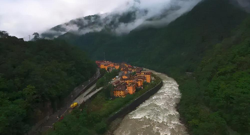 草烏價格多少錢一斤（中國最隱秘的民族）