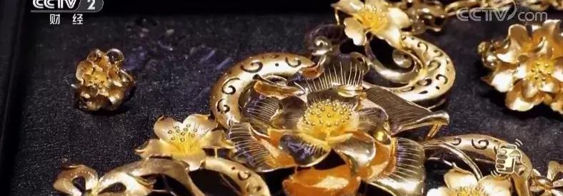 1g黄金多少钱（抢购黄金首饰）