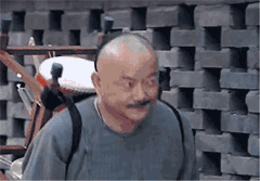 白银多少钱一克（和珅的钱）