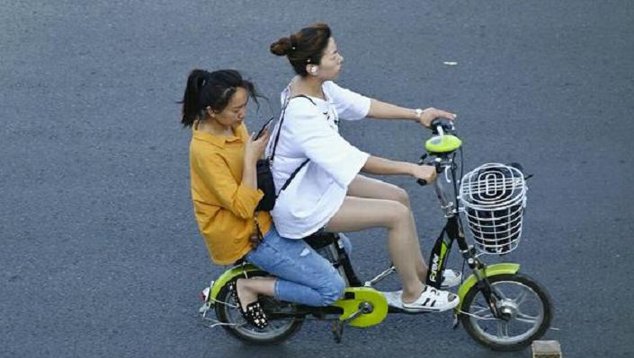 电瓶车换电瓶多少钱（电动车换电池需要注意啥）