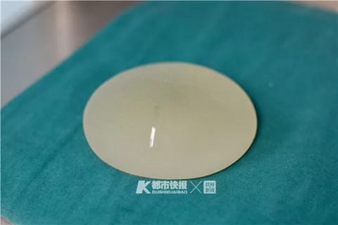 乳腺癌化疗一次多少钱（和老公女儿出国度假前查出乳腺癌）