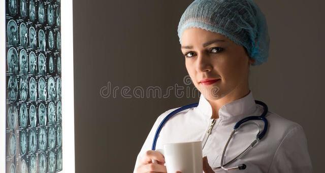 乳腺纤维瘤手术费用大概多少钱（13岁女孩胸部肿块）
