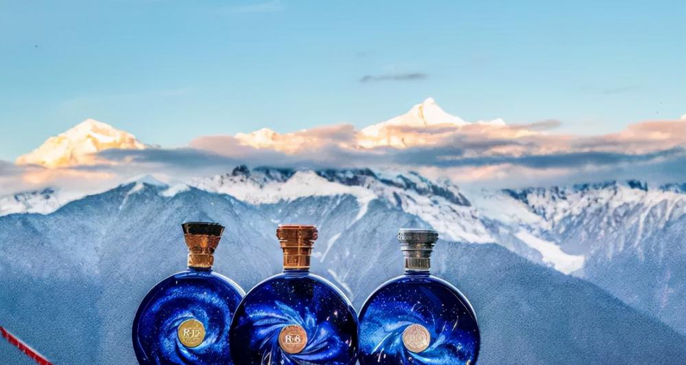 小糊涂仙52度酒多少钱（雪山星空）