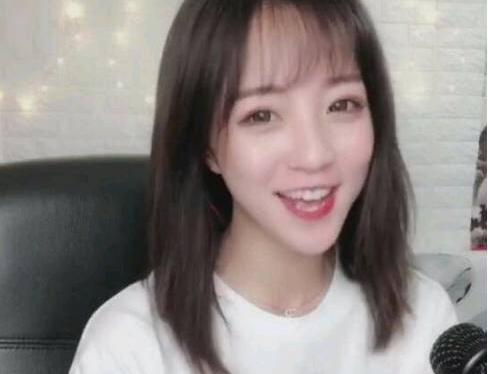 穿云箭多少錢一個（抖音走紅后開直播撈錢）
