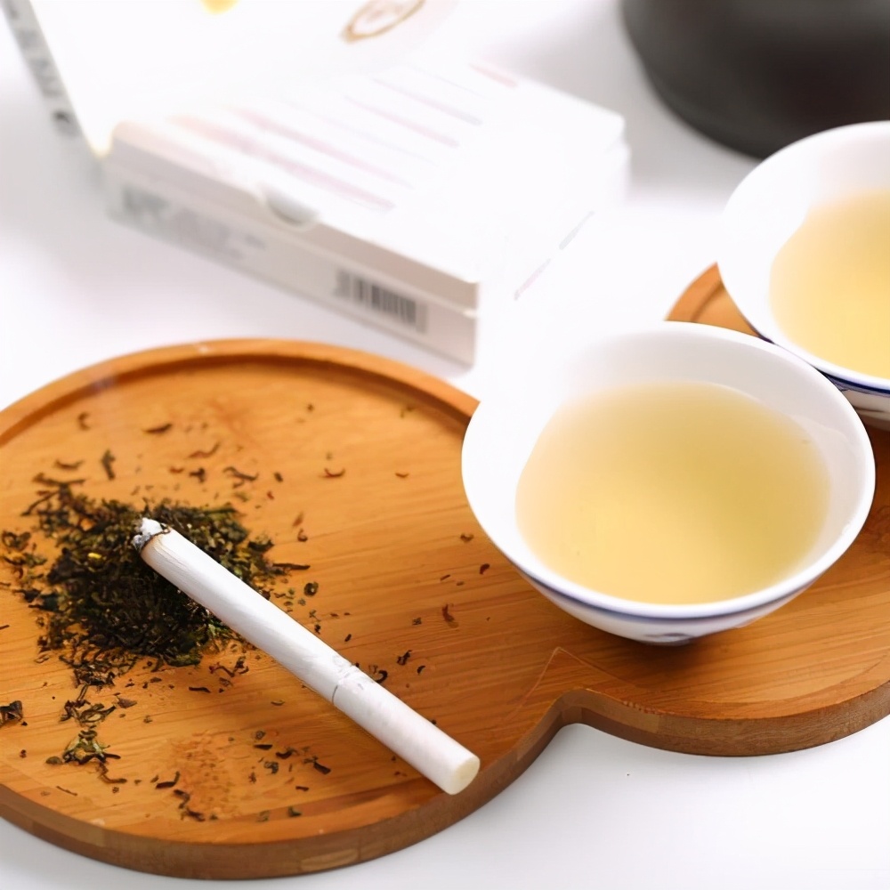 小目标香烟多少钱一包（电子烟没落后）