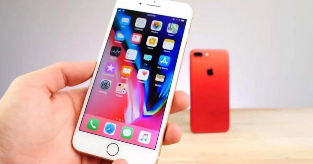 苹果8plus换屏幕多少钱（如今还坚持在用iPhone8）