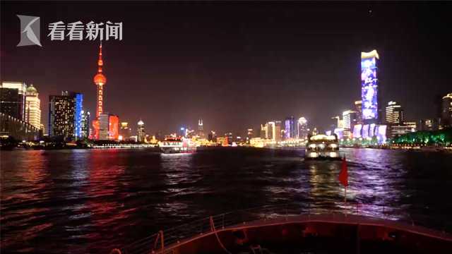 东方明珠门票多少钱（登临东方明珠）