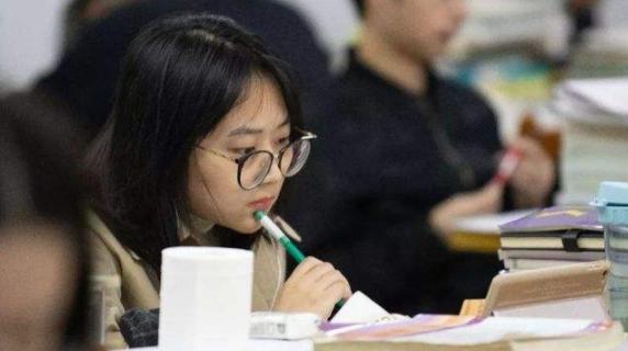 考研报名多少钱（研究生晒）