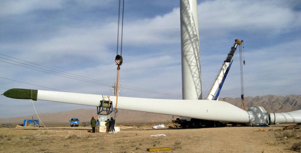 風力發電機一臺造價多少錢（大型風力發電機多少錢一臺）