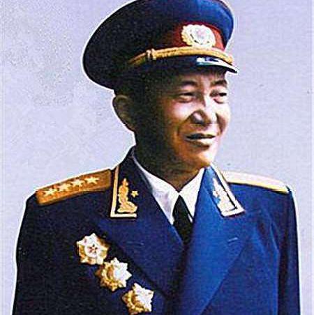 少校一个月多少钱工资（盘点55年授衔时从公安部走出的行政七级以上人员的任职与工资）