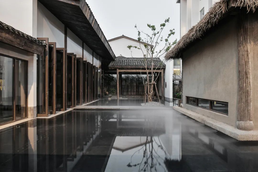 乌克兰酒店多少钱一晚（重磅新开）