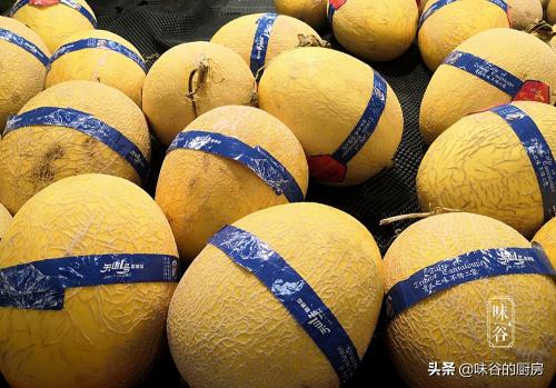 哈密瓜多少钱一斤（买哈密瓜时）