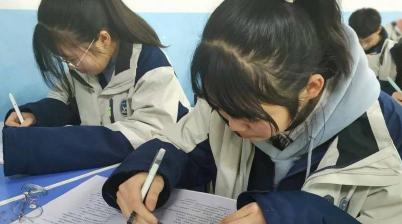 四级考试多少钱（英语四级）
