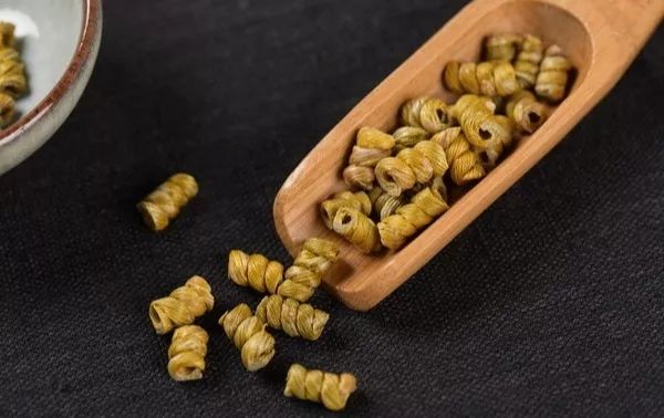 霍山铁皮石斛多少钱一斤（它是）