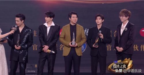 录音棚录一首歌多少钱（一首歌是怎样做出来的）
