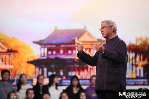 滕王閣紫光細支多少錢一包（十一假期去哪里）
