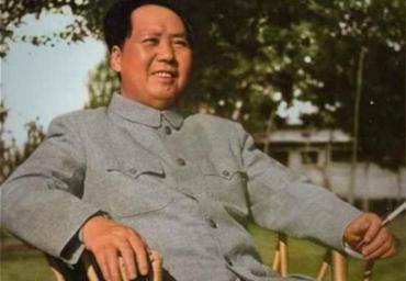 庐山烟多少钱一包（毛主席有34年烟龄）