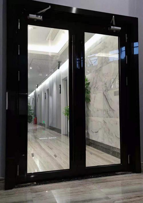 钢质防火门多少钱一平（建筑防火玻璃门的类型有哪些）