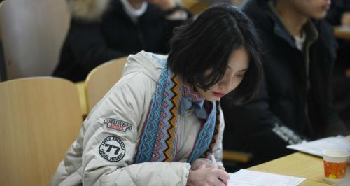 计算机二级多少钱（大学里很不实用的证书）