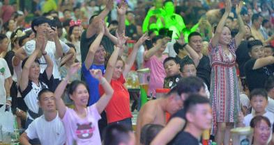 液氮多少钱一升（金沙滩啤酒城9个啤酒大篷即日起特惠）