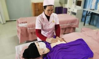 產后修復培訓要多少錢（催乳師單次服務價位高達300）