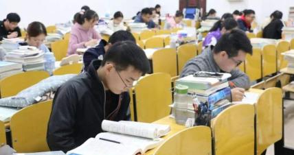 专硕学费一般多少钱（研究生迎来新消息）