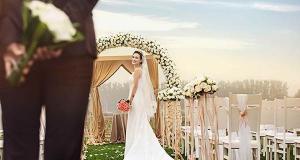 草坪多少錢（策劃一場草坪婚禮需要考慮哪些花費）