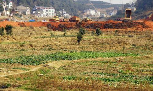 土地征收多少钱一亩（农村土地征收有新要求）