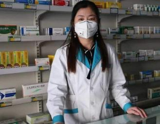維生素c多少錢一瓶（2塊錢的維生素c和98塊錢的維生素c）