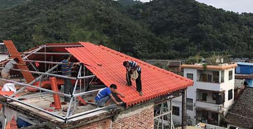 树脂瓦多少钱一米（农村建房都爱选用树脂瓦）