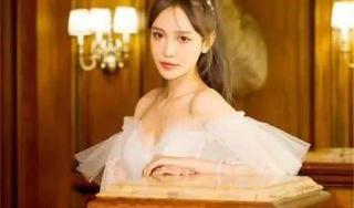 脸部整容一般要多少钱（15岁被亲妈带去整容）