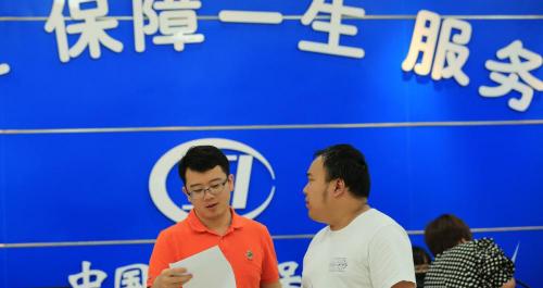 当兵8年退伍可以拿多少钱（你的服役年限视同社保缴费年限了吗）