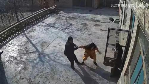拉直头发多少钱（拿不出50万彩礼女友被拖走）