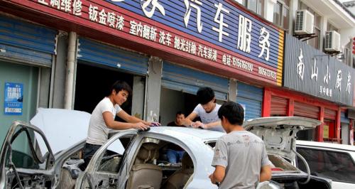 汽修一个月能挣多少钱（四川大哥开汽修店）