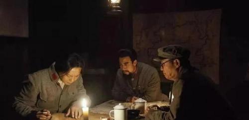 中南海香烟多少钱一包（主席回家途中）