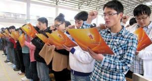 高三复读一年多少钱（安徽一高中清退528名复读生）