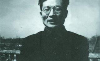 周立波捐款多少钱（作家周立波一心为国）