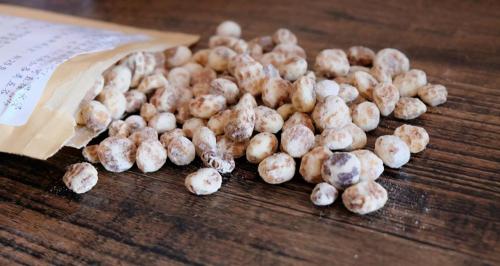 油莎豆多少钱一斤（第一次品尝虎坚果）