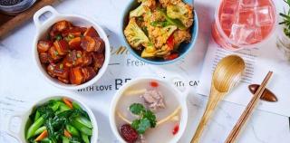 小碗菜保温台多少钱（小碗菜的风吹进中式快餐）