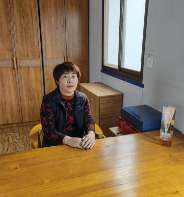 花生收割机2016款报价（经销商陈艳花）