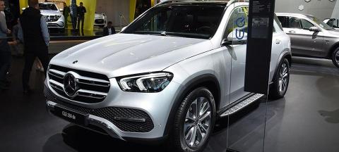 奔驰新能源车型及价格（奔驰GLE新能源月养车3千）