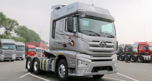 解放j7最新款500多少钱（550马力）